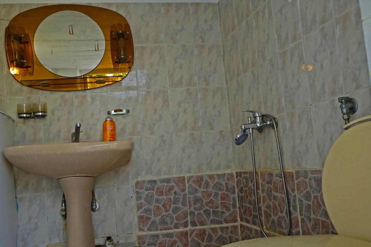 Villa Fofo - Beautiful Sea Front Villa With 650M2 Garden Nea Kallikrateia Εξωτερικό φωτογραφία